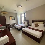 Nhat Hoang Hotel Q4 -By Bay Luxury